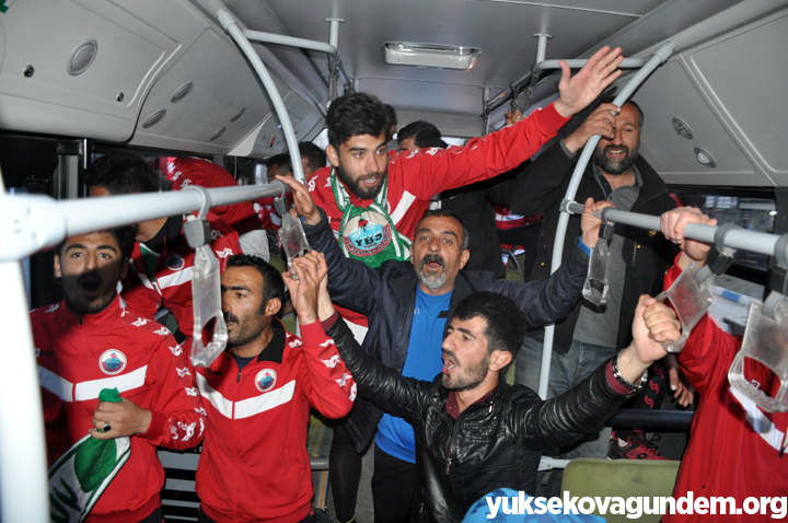 Yüksekova Belediyespor 'BAL' gibi şampiyon 8