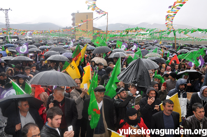 HDP ve DBP'den Yüksekova'da 'Hayır' mitingi 14