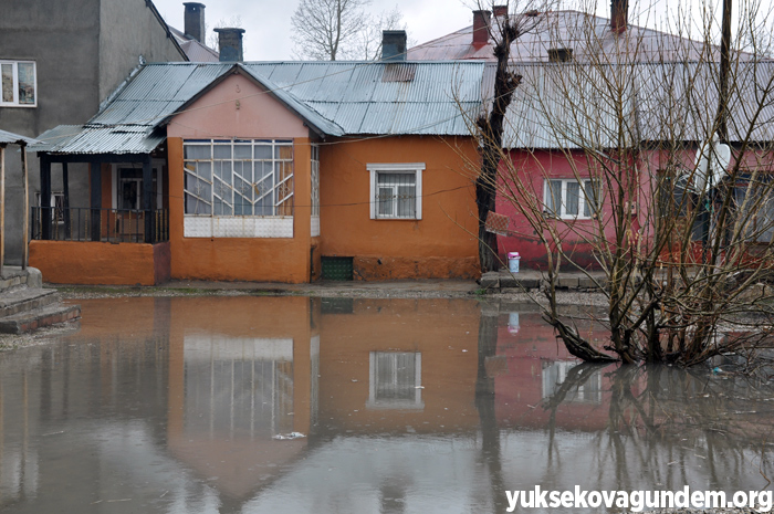 Yüksekova sular altında kaldı 3