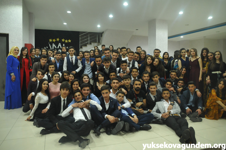 Yüksekova İsmet Alkan Anadolu Lisesi'nin Mezuniyet Gecesi 91