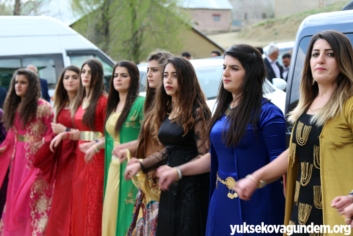 Şener Ailesinin Mutlu Günü 4