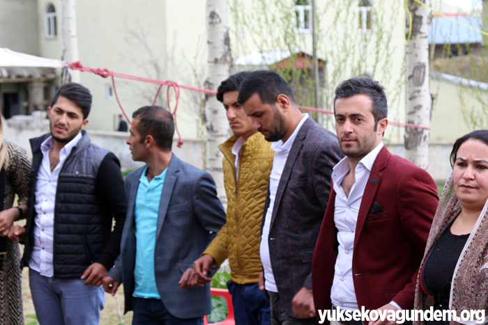 Şener Ailesinin Mutlu Günü 40