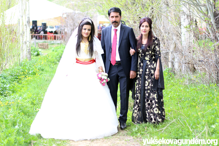 Şener Ailesinin Mutlu Günü 54