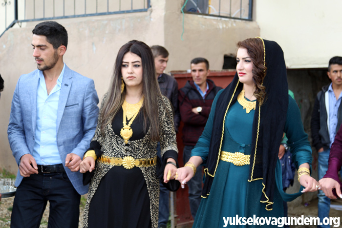 Şener Ailesinin Mutlu Günü 81