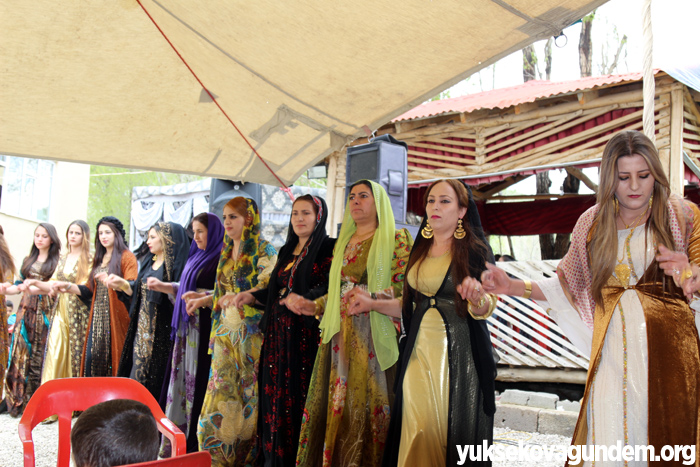 Şener Ailesinin Mutlu Günü 83