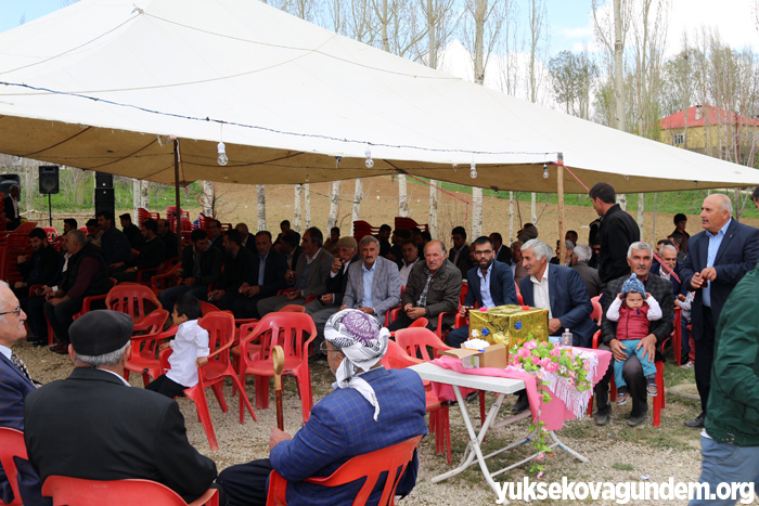Şener Ailesinin Mutlu Günü 95