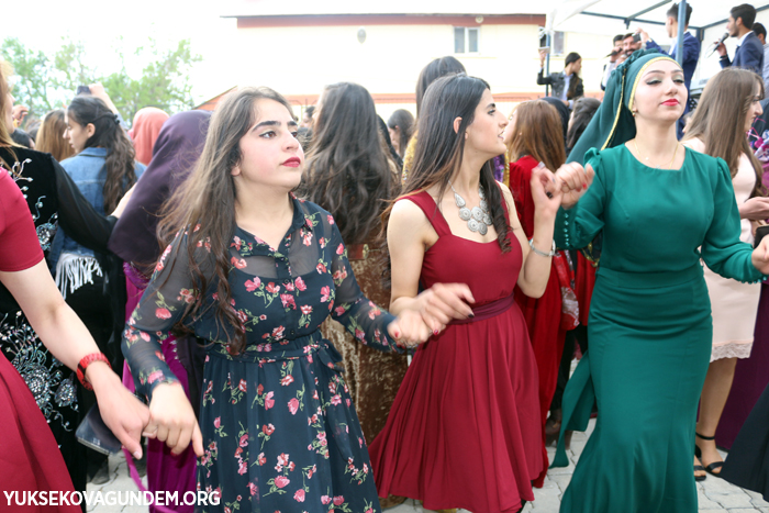Yüksekova'da Bahar şenliği ve mezuniyet töreni 40