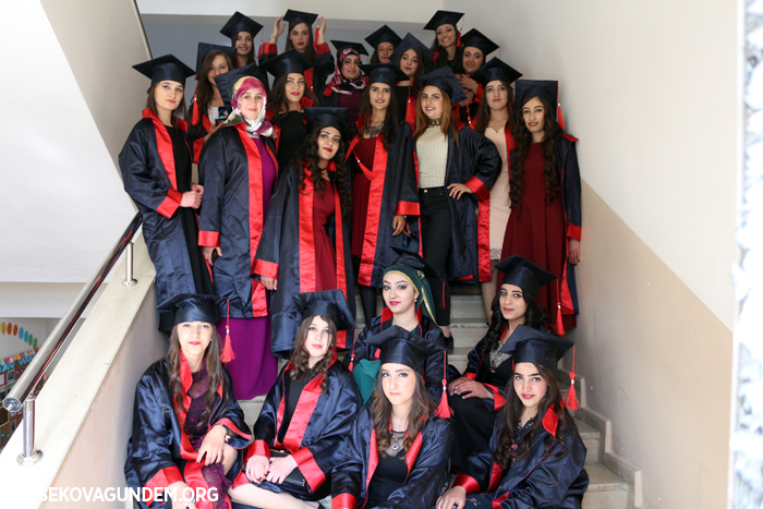 Yüksekova'da Bahar şenliği ve mezuniyet töreni 68