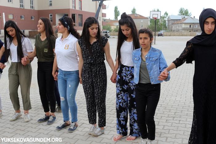 Yüksekova'da Bahar şenliği ve mezuniyet töreni 9