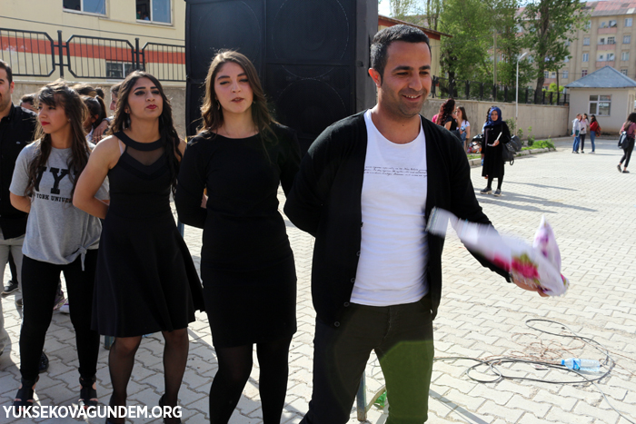 Yüksekova'da Bahar şenliği ve mezuniyet töreni 90