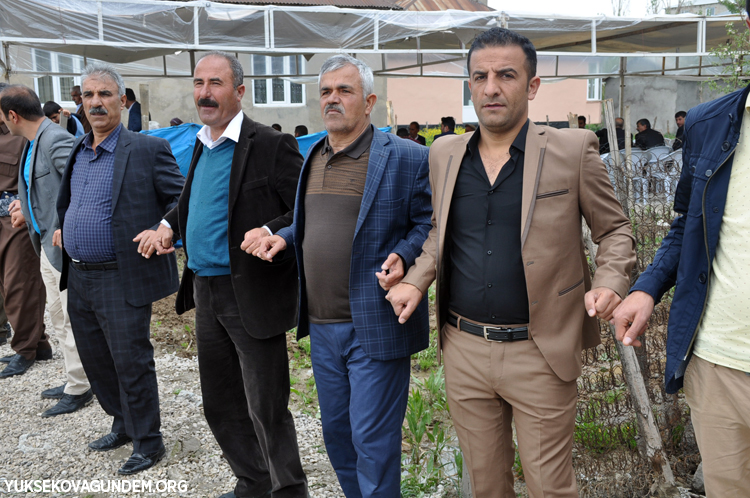 Atak ailesinin mutlu günü 106