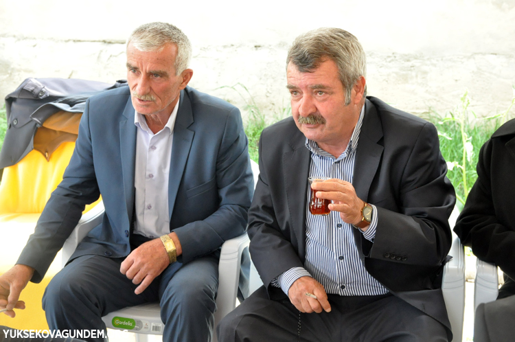Atak ailesinin mutlu günü 120