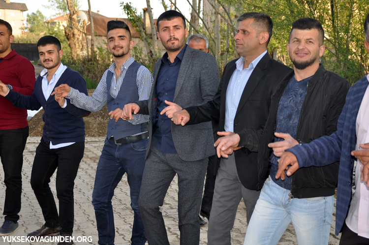 Atak ailesinin mutlu günü 146