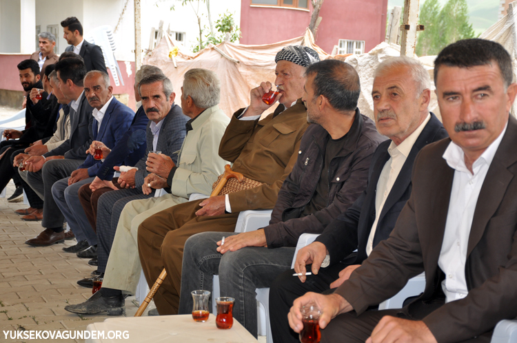Atak ailesinin mutlu günü 176