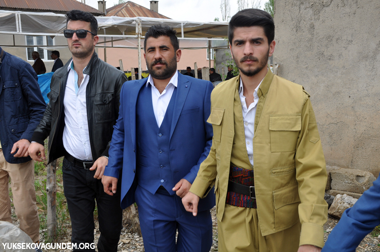 Atak ailesinin mutlu günü 195