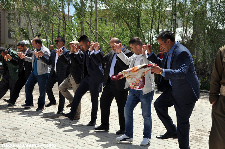 Atak ailesinin mutlu günü 45