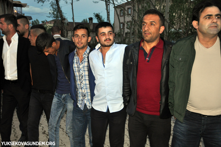 Atak ailesinin mutlu günü 54