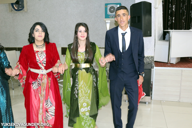 Yüksekova Mesleki ve Teknik Anadolu Lisesi'nin mezuniyet gecesi 29