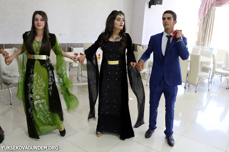 Yüksekova Mesleki ve Teknik Anadolu Lisesi'nin mezuniyet gecesi 31