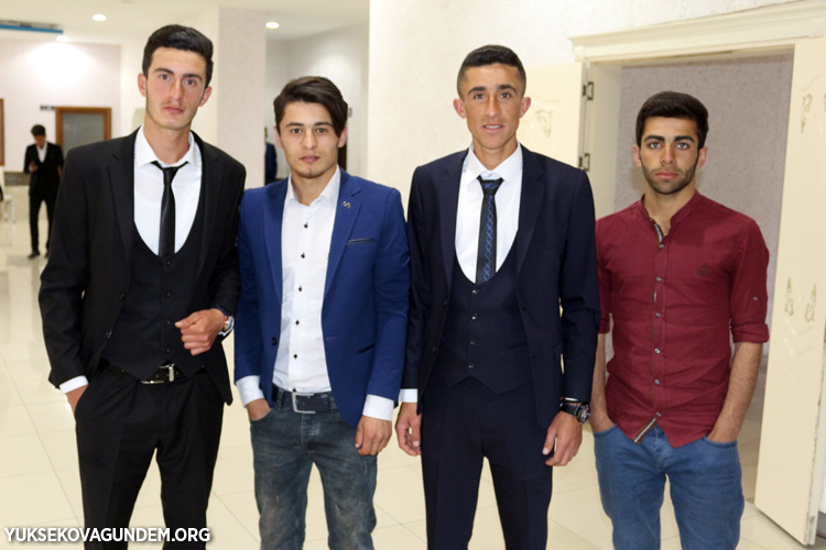 Yüksekova Mesleki ve Teknik Anadolu Lisesi'nin mezuniyet gecesi 44