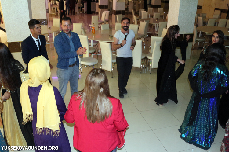 Yüksekova Mesleki ve Teknik Anadolu Lisesi'nin mezuniyet gecesi 47