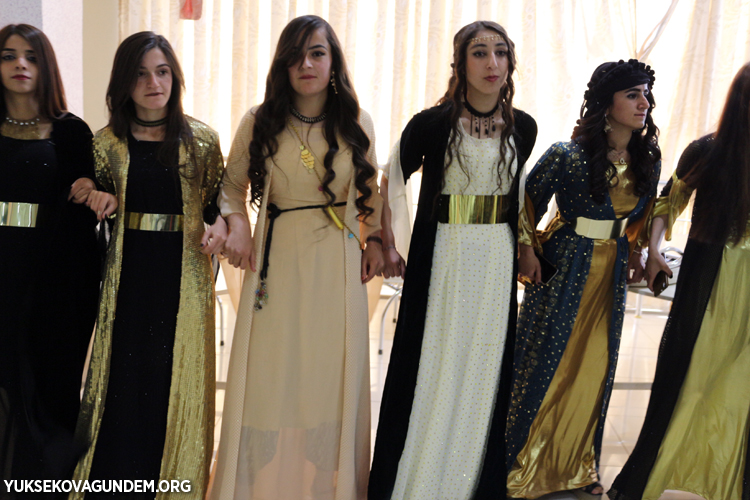 Yüksekova Mesleki ve Teknik Anadolu Lisesi'nin mezuniyet gecesi 53