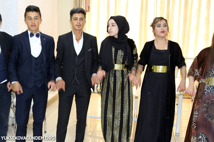 Yüksekova Mesleki ve Teknik Anadolu Lisesi'nin mezuniyet gecesi 59