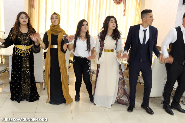 Yüksekova Mesleki ve Teknik Anadolu Lisesi'nin mezuniyet gecesi 63
