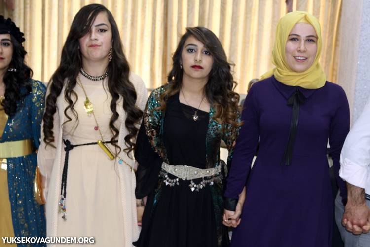 Yüksekova Mesleki ve Teknik Anadolu Lisesi'nin mezuniyet gecesi 76