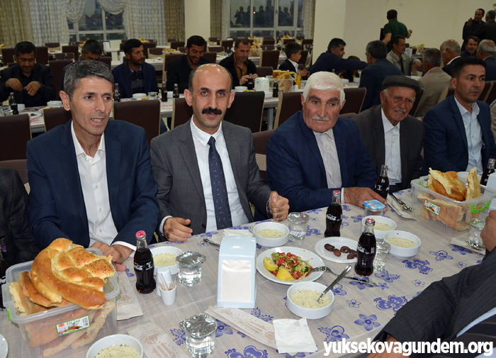 Yüksekova HDP ve DBP'den iftar yemeği 6