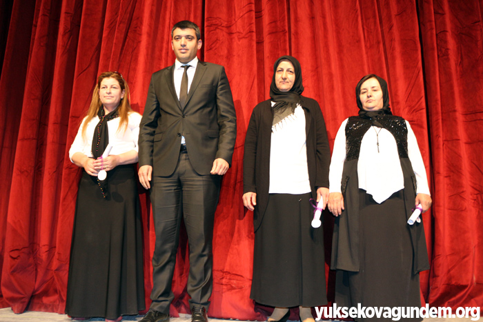 Yüksekova'da Yılsonu Sergisi 17