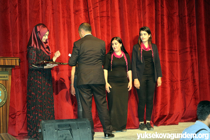 Yüksekova'da Yılsonu Sergisi 19