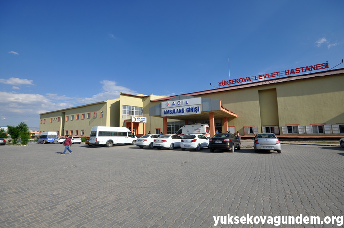 Yüksekova'da feci kaza: 1 ölü, 5 yaralı, 3 kayıp 30