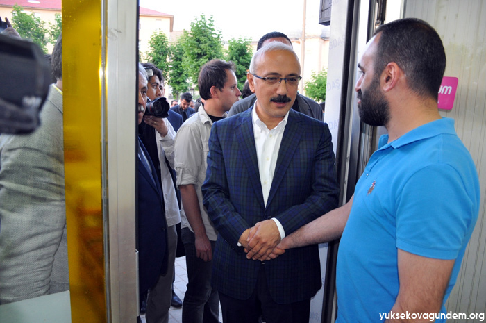 Kalkınma Bakanı Elvan, Yüksekova’da 20