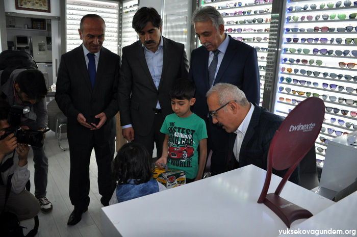 Kalkınma Bakanı Elvan, Yüksekova’da 22