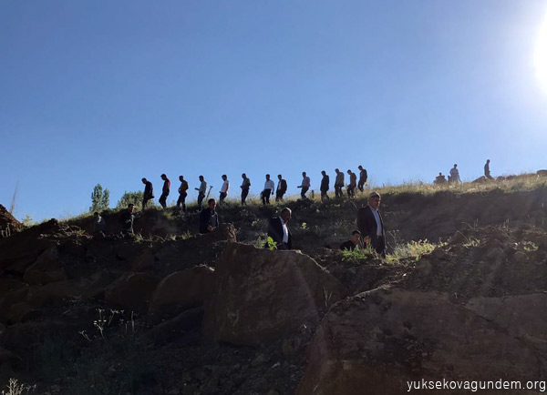 Yüzyıllık bayramlaşma geleneği sürdürülüyor 1