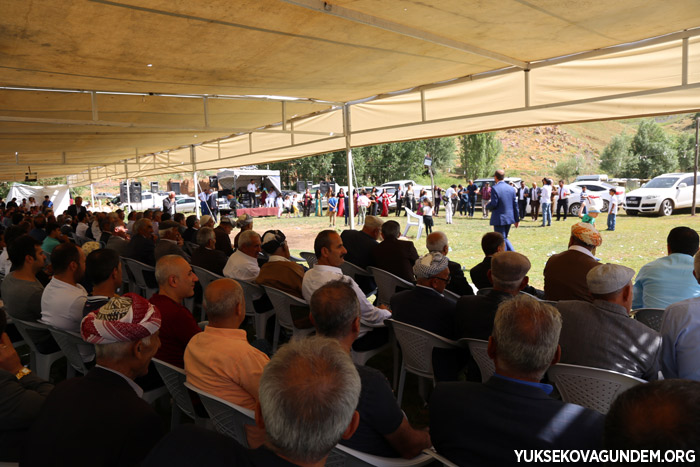 Keği Ailesinin Mutlu Günü 14