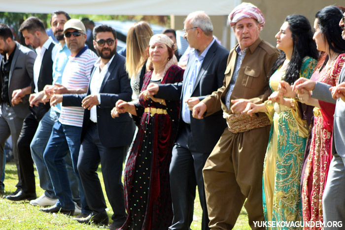 Keği Ailesinin Mutlu Günü 50