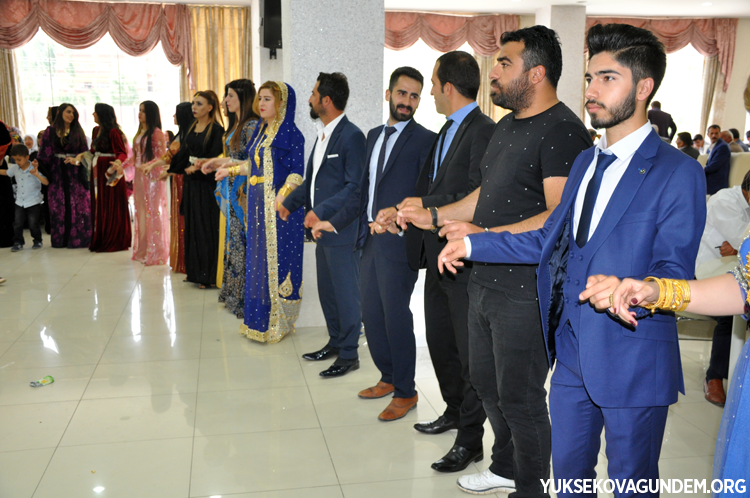 Göktaş Ailesinin Mutlu Günü 185