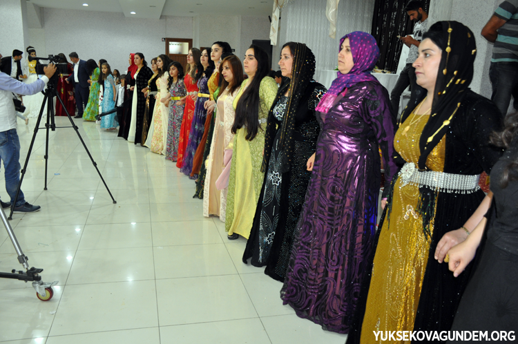 Göktaş Ailesinin Mutlu Günü 192