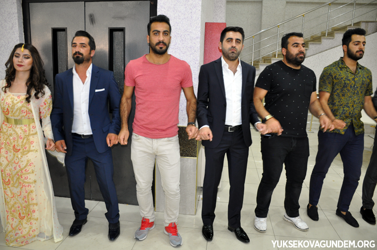 Göktaş Ailesinin Mutlu Günü 212