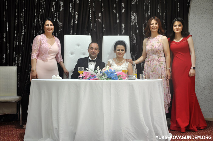 Kurtdiş ailesinin mutlu günü 39