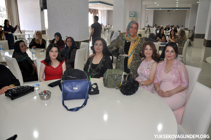 Kurtdiş ailesinin mutlu günü 68