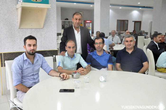Kurtdiş ailesinin mutlu günü 71