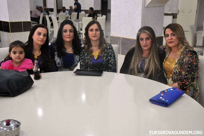 Kurtdiş ailesinin mutlu günü 72