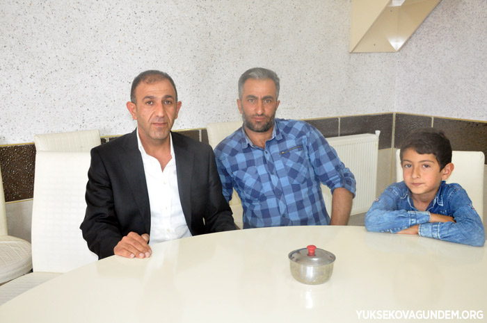 Kurtdiş ailesinin mutlu günü 81