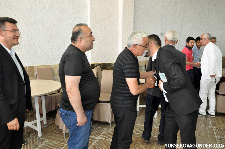 Aka Ailesinin Mutlu Günü 101