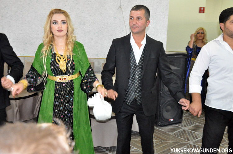 Aka Ailesinin Mutlu Günü 119