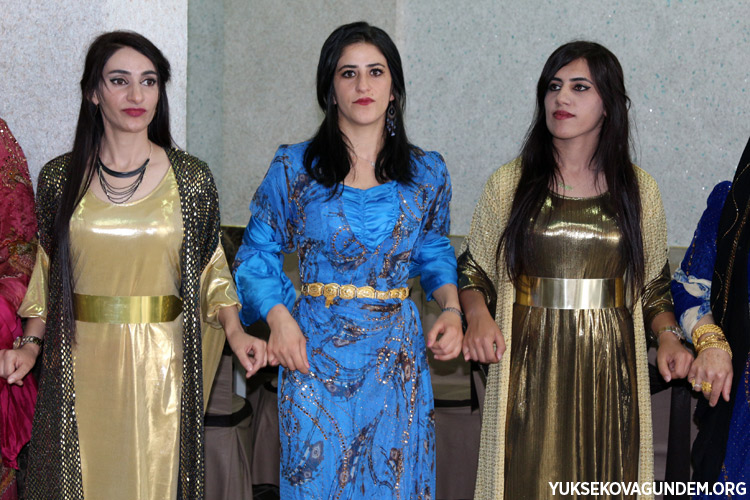 Aka Ailesinin Mutlu Günü 124