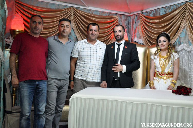 Aka Ailesinin Mutlu Günü 138